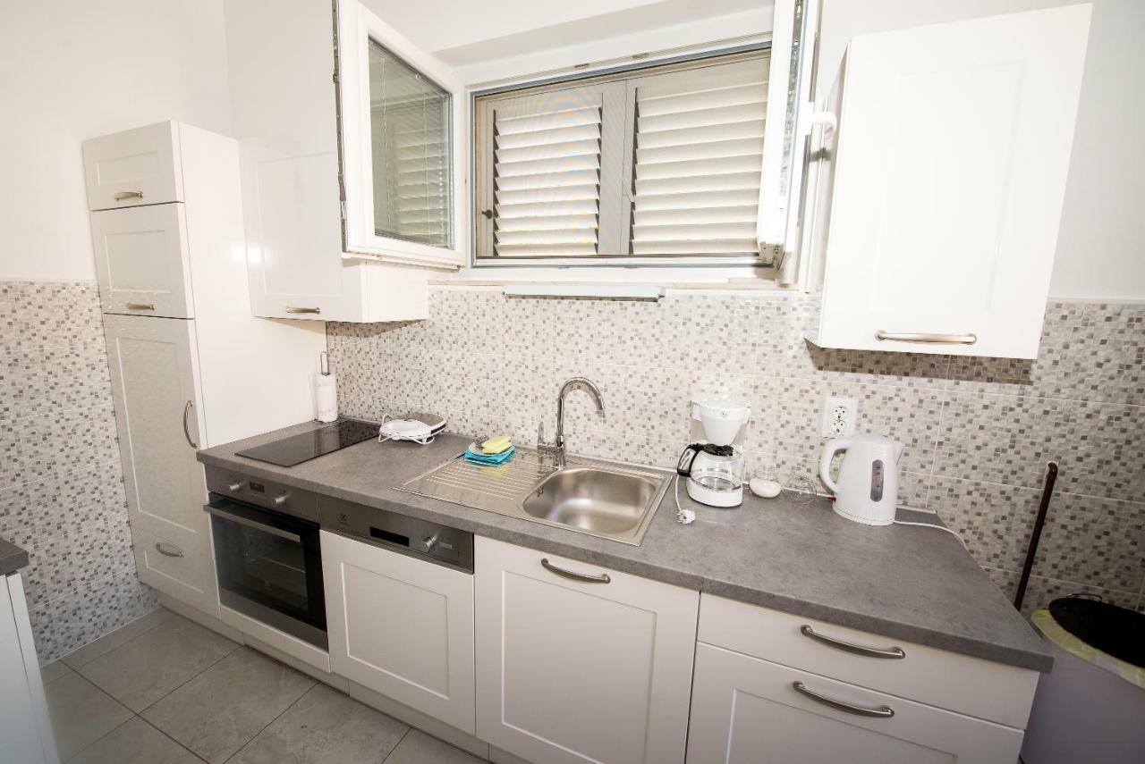 Apartment Emma Kaštela Exterior foto